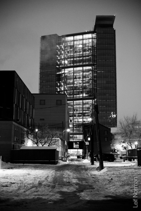Winnipeg Street Photography at Night, Dec 15 2012 – Leif Norman ...